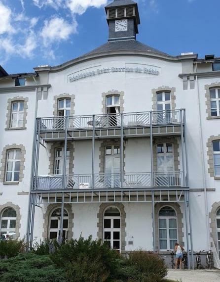 Studio Duplex Dans Residence De Standing Avec Piscine, Vue Sur Mer Le Croisic Exterior photo